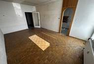 Helle 3-Zimmer Wohnung mit optimalem Grundriss, separater Küche und Kellerabteil - sanierungsbedürftig - Nähe Türkenschanzpark