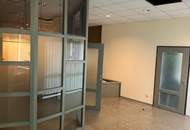 Attraktive Bürofläche in Zeltweg – Ideal für Ihre Praxis! (Provisionsfrei)