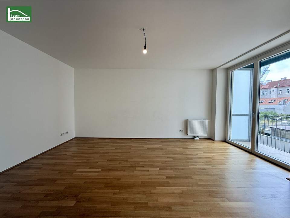 Geräumige 2-Zimmer-Wohnung mit Loggia und Einbauküche – ab sofort beziehbar. - WOHNTRAUM