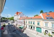 Großzügige 4-Zimmer Altbauwohnung mit Terrasse