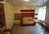 PREISKNÜLLER!! Großzügiges Wohnhaus mit Nebengebäude, Innenhof, Garten und Dachterrasse