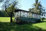 LANDHAUSVILLA mit Pool in Grünruhelage - 7 Zimmer