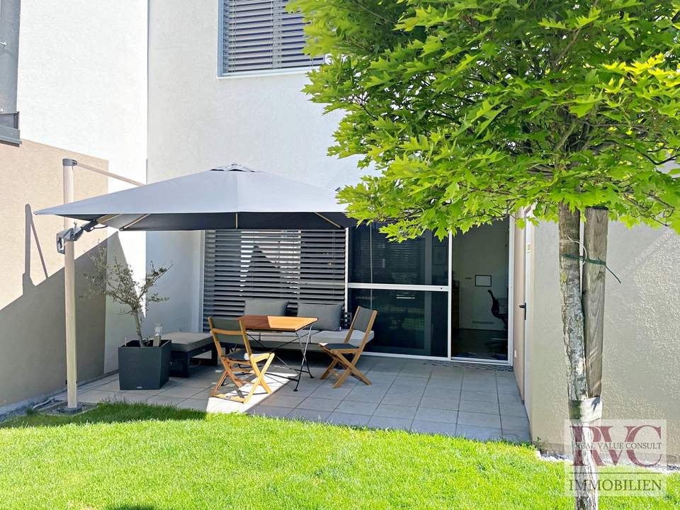 Exklusive Doppelhaushälfte mit Designküche &amp; traumhaftem Garten nahe dem wunderschönen Attersee