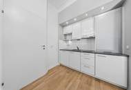 "Charmant und chic wohnen im Zentrum von Wien mit Freifläche"