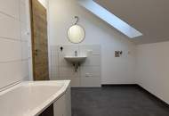 Schöne Dachgeschosswohnung in zentraler Lage: 109 m², 3 Zimmer &amp; Terrasse