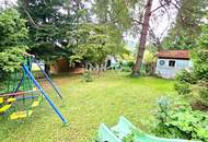 Lichtdurchflutetes, familienfreundliches Traumhaus: 4 Schlafzimmer, Pool, Sauna und Gartenidylle