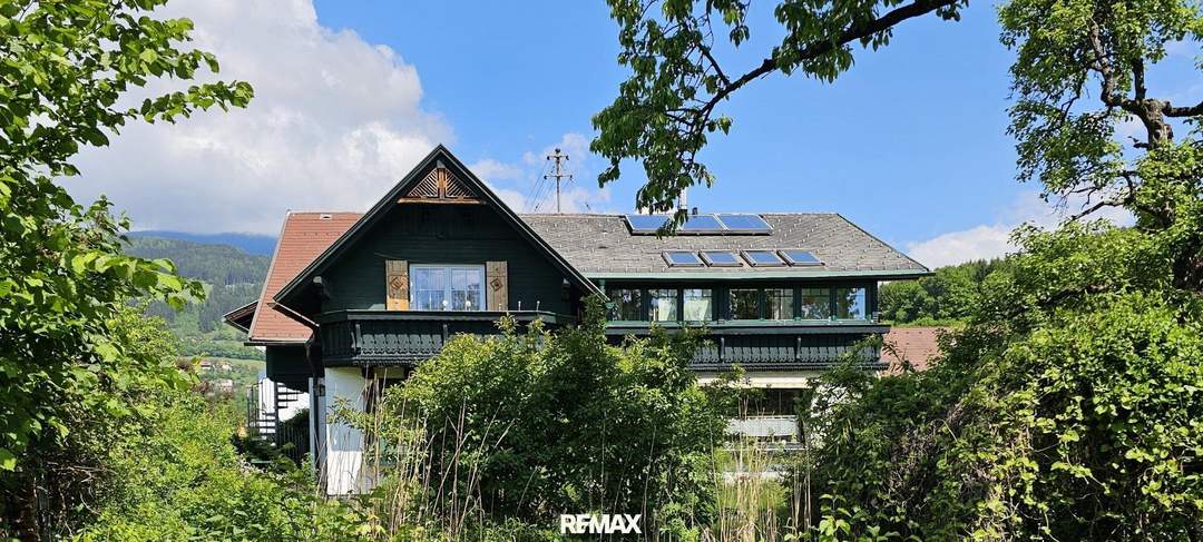 Großes Familienhaus in Siedlungslage