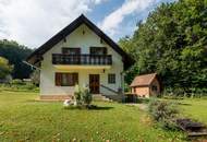 Einfamilienhaus mit großem Grundstück in sonniger Ruhelage