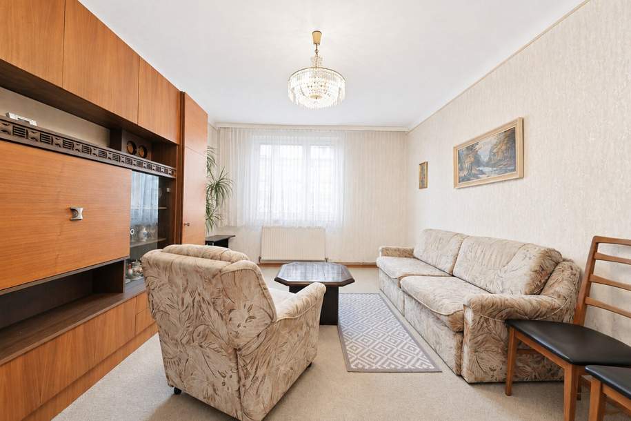 Perfekter Grundriss & ruhige Lage Nähe Spitz | 2-Zimmerwohnung mit ebenerdiger Garage | sanierungsbedürftig, Wohnung-kauf, 199.000,€, 1210 Wien 21., Floridsdorf