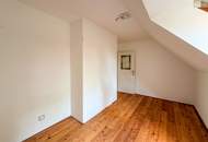 TOP LAGE - Charmante Dachgeschosswohnung in Baden