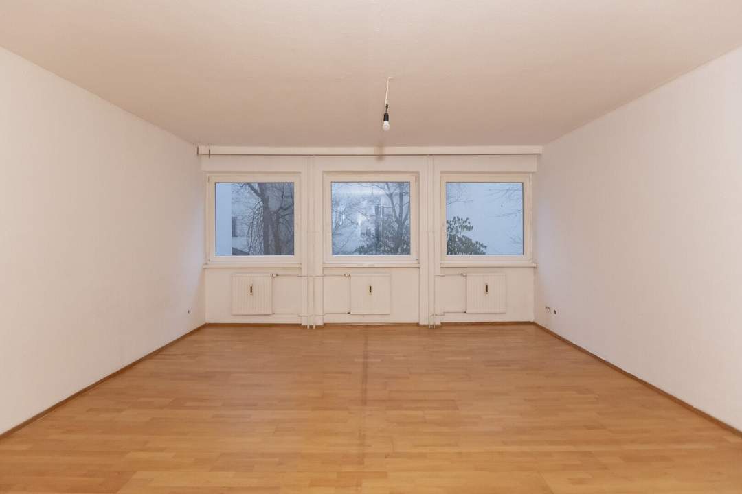 Piaristengasse - hofseitige Neubaugarconniere im 2. Liftstock zu verkaufen