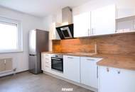 Einziehen und wohlfühlen – helle 2-Zimmer-Wohnung mit Loggia und Parkplatz