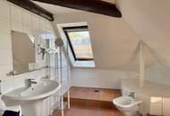 Haus mit ca. 275 m² Wohnfläche, ca. 2.200 m² Grund – ideal für Großfamilien, sanierungsbedürftig!