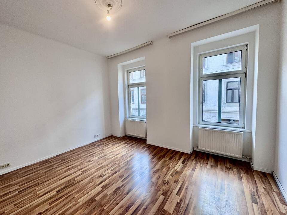 ALTBAUWOHNUNG NÄHE MARIAHILFER STRAßE - CHARMANTE;HELLE ALTBAUWOHNUNG - IDEAL FÜR WG ODER FAMILIE!