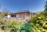 Gepflegter Bungalow mit Wintergarten