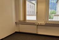 Modernes Büro in zentraler Lage von Spittal. 5 Zimmer. Aufzug. Top Ausstattung inkl. Klima.
