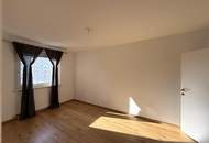 Moderne 2-Zimmer-Eigentumswohnung mit Loggia in absoluter Ruhelage // Modern 2-room condominium with loggia in an absolutely quiet location //