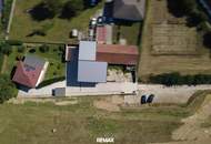 Einfamilienhaus mit großzügiger Werkstatt und weitläufigem Grundstück