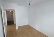 Helle 4-Zimmer-Wohnung mit Loggia!