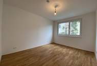 Traumwohnung mit super-großem, überdachten SÜD-Balkon!