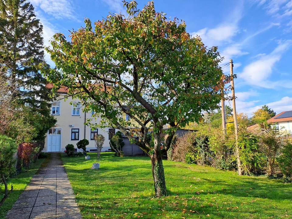 Zauberhafte 2 Zimmer mit Eigengarten