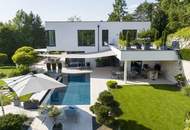 Moderne Luxusvilla mit Alpenchalet