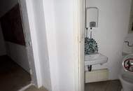 Charmantes Geschäftslokal mit Gewölbedecken – vielseitig nutzbar &amp; sofort verfügbar