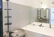 Etwas Besonderes: Einzigartige Wohnung mit Gartennutzung!