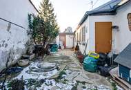 NEUER PREIS !!! Attraktive Gelegenheit für Käufer mit Blick für Potenzial – Einfamilienhaus mit Nebengebäude in Karlsdorf