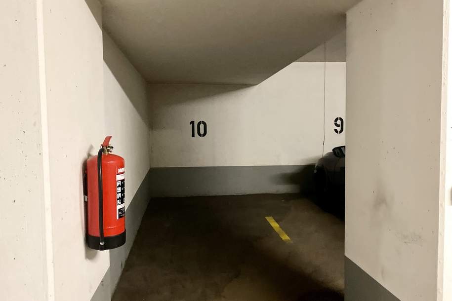 Motorrad Tiefgaragen Platz - Nähe Krottenbachstraße 35A S45 - Toröffner beim Parkplatz -, Kleinobjekte-miete, 55,00,€, 1190 Wien 19., Döbling