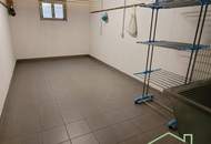 Großzügige 4 Zimmer DG-Wohnung mit Südbalkon &amp; Garage!