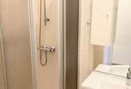 Beautiful 2-Room-Apartment with separate Kitchen