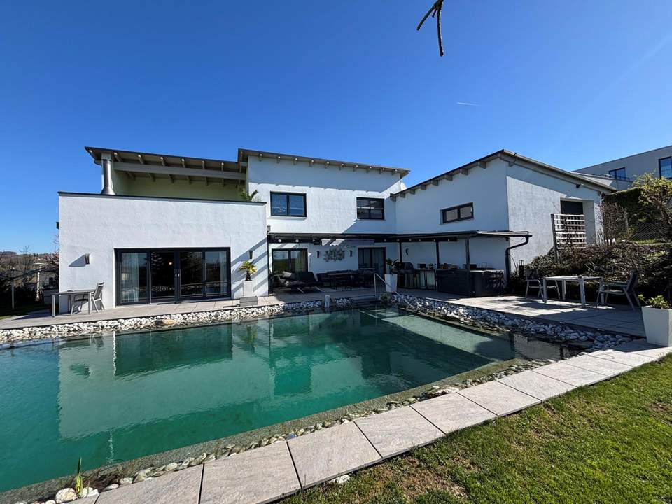 Großzügiges Wohnhaus in Bester Lage