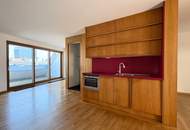DG-WOHNUNG MIT PRIVATER TERRASSE NÄHE STEPHANSPLATZ