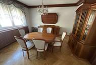 sehr gepflegtes Wohnhaus mit traumhaftem Blick auf die Burg