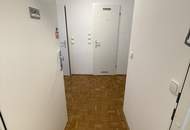 Jetzt einziehen – 1 MONAT MIETFREI SICHERN! Ihr neues Zuhause mit Wohlfühlblick - Genießen Sie eine traumhafte Aussicht mit wunderschönen Sonnenuntergängen - Ideal für Singles oder Paare!