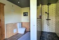 SEHR GERÄUMIGES EIN-ZWEIFAMILIENHAUS MIT STIL IN SONNIGER LAGE