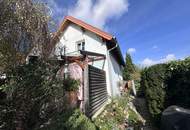 Eckreihenhaus mit uneinsichtigem Garten, Pool und zwei Stellplätzen!