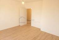 Dachgeschosswohnung 75m² mit Balkon, Klimaanlage & Aufzug in Baden
