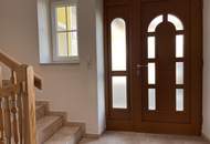 Sofort bezugsbereites, großzügiges Wohnhaus mit Fernblick und großem Garten