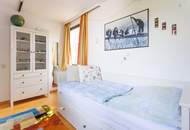 1170 AM HEUBERG: GROßZÜGIGER FAMILIENWOHNSITZ MIT INDOORPOOL, WELLNESS, GARTEN &amp; WIEN-BLICK
