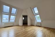 Dachgeschoss-Turm-Wohnung mit 5 Meter Raumhöhe | ca. 2.000 m² Garten zur allgemeinen Nutzung I freie Mietzinsbildung I