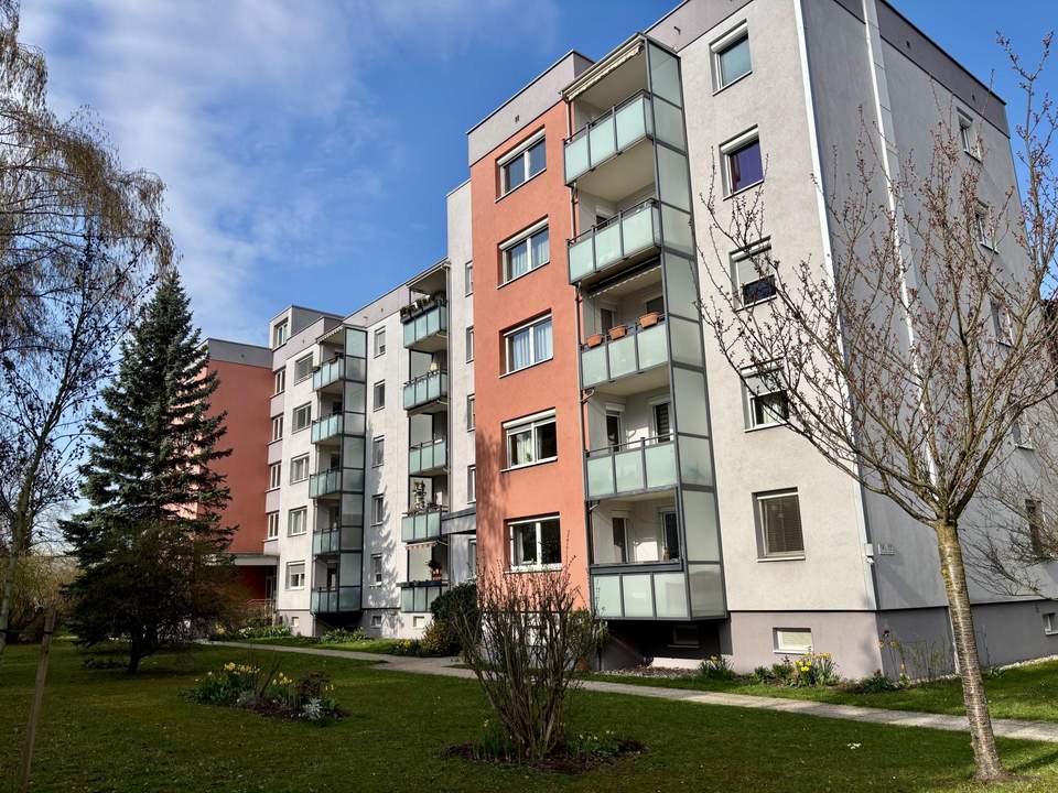 Familienwohnung Leharstraße