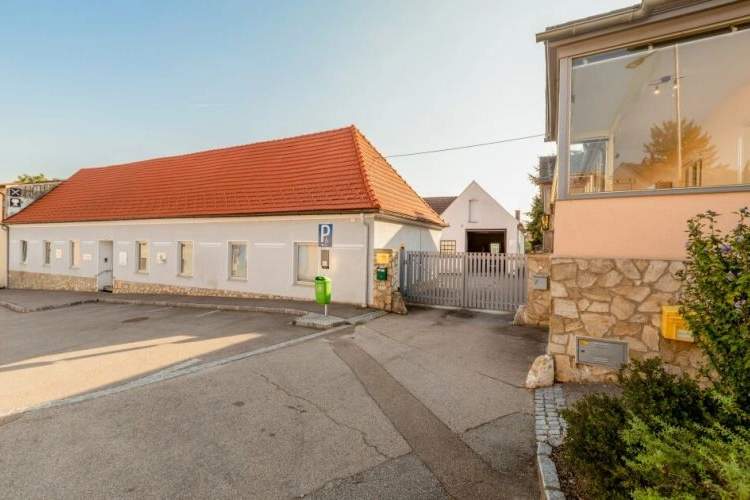 Wirtschaftsgebäude (Provisionsfrei), Gewerbeobjekt-kauf, 753.000,€, 3712 Hollabrunn