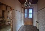 POTENTIAL/Sanierungsbedürftige Altbauwohnung beim Bahnhof Meidling + direkte U6 Nähe!!