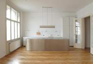 Unbefristete und zentral begehbare Altbauwohnung mit Balkon und Bulthaup-Küche