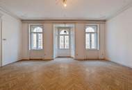 Renovierungsbedürftige 4,5-Zimmer Wohnung in zentraler Lage