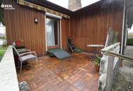 Bungalow in Siedlungsrandlage mit sensationellem Garten und Sauna-Bereich