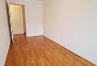 LORYSTRASSE, U3-NÄHE, sonnige 74 m2 Neubau mit 8 m2 Balkon, 2 Zimmer, Wohnküche, Wannenbad, Garage möglich, 3. Liftstock