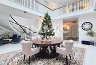 Zeitlose Architektur trifft Großzügigkeit - Designvilla mit Indoor-Pool und Einliegeroption